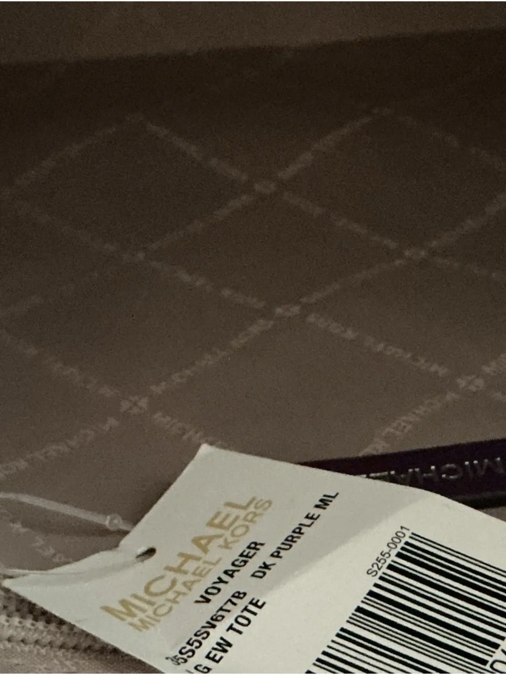 Michael Kors Voyager Large EW Tote Dark Purple Multi NWT $398 - Picture 13 of 16